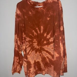 Tie Dye Long Sleeve
